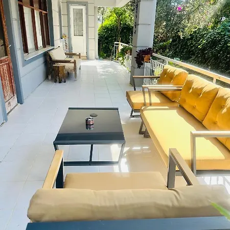 فيلة Villaras Garden Antalya Oezel Havuzlu Full Esyali Altinkum (Antalya)