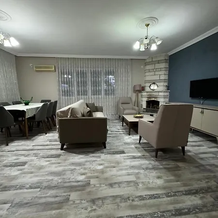别墅 Villaras Garden Antalya Oezel Havuzlu Full Esyali *